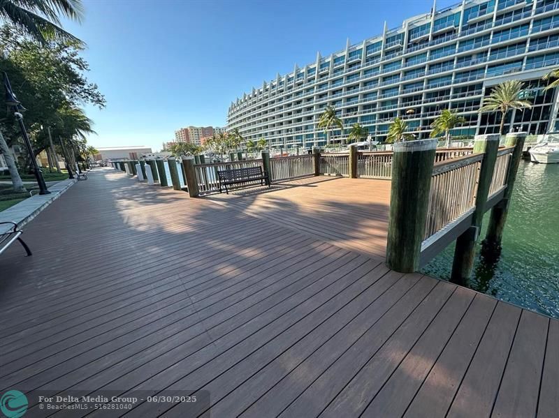 3001 NE 185th Street, Unit 111, Aventura, FL 33180 Photo