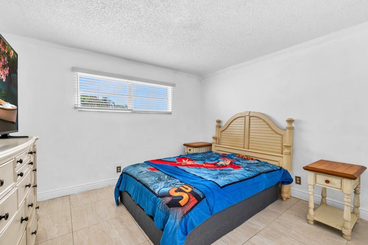 8941 S Hollybrook Boulevard, Unit 104, Pembroke Pines, FL 33025 Photo