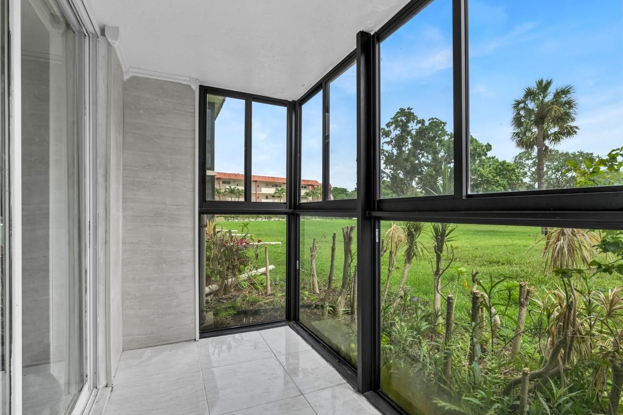 8941 S Hollybrook Boulevard, Unit 104, Pembroke Pines, FL 33025 Photo