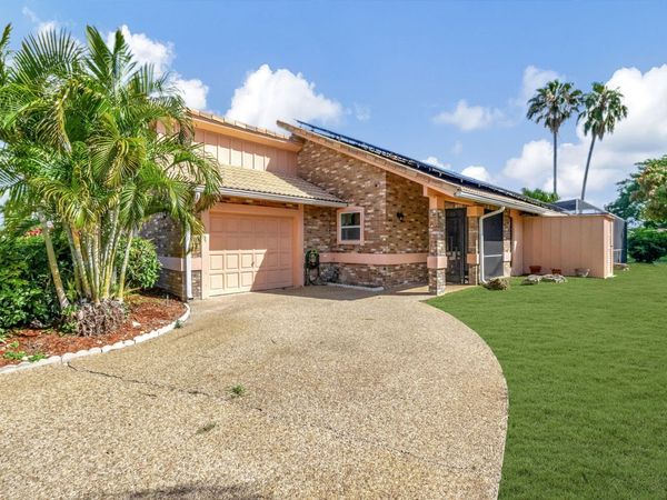 10204 Camelback Lane, Boca Raton, FL 33498