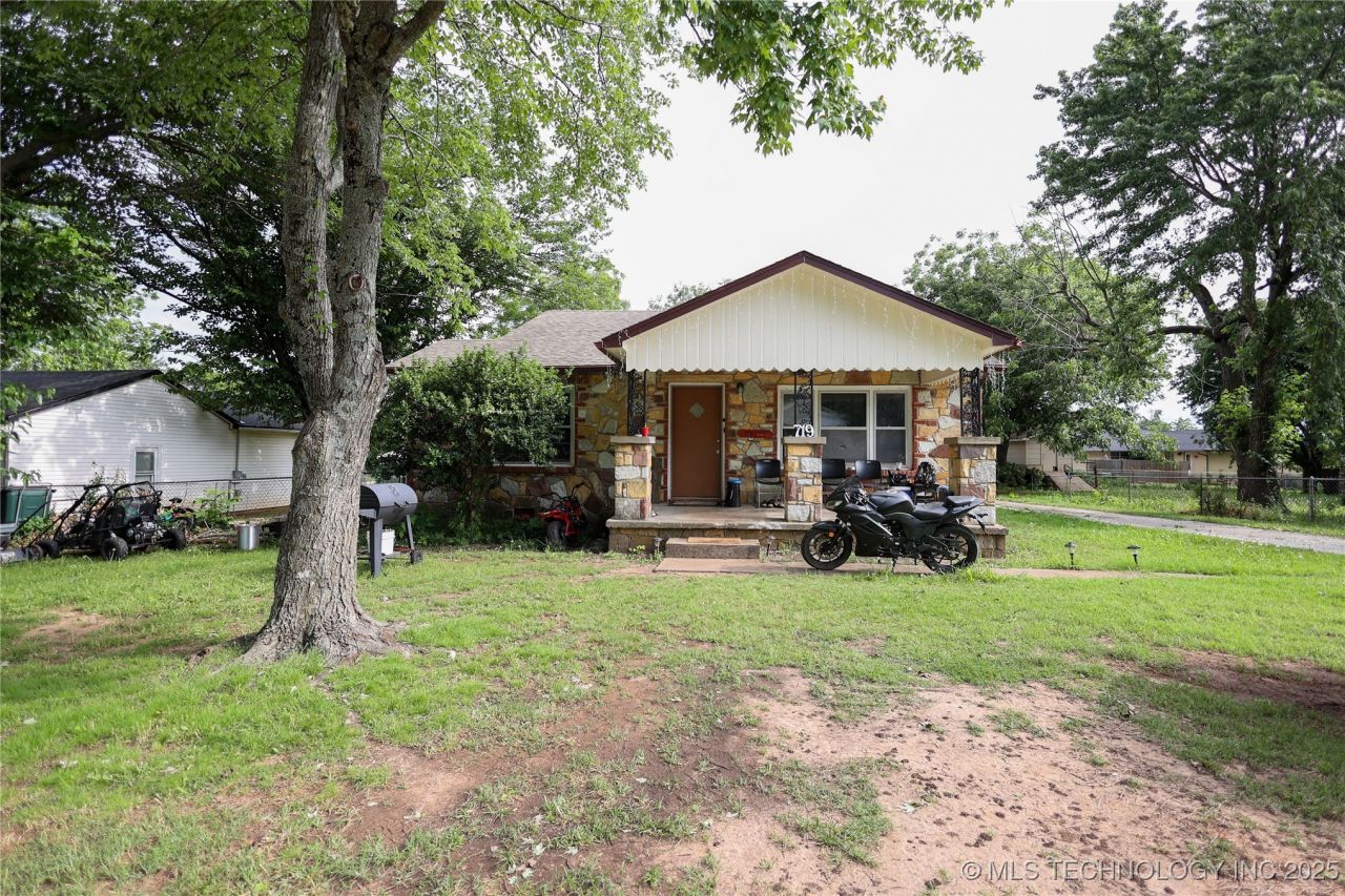 719 E Wynnewood, Sulphur, OK 73086 Main Photo