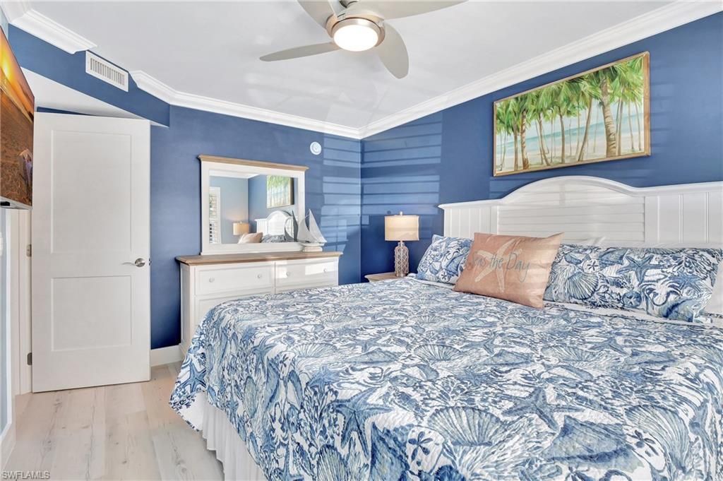 1295 Gulf Shore Blvd S, Unit 136, Naples, FL 34102 Photo