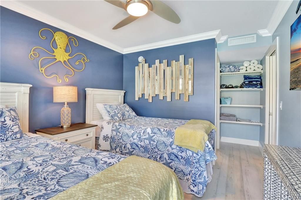 1295 Gulf Shore Blvd S, Unit 136, Naples, FL 34102 Photo