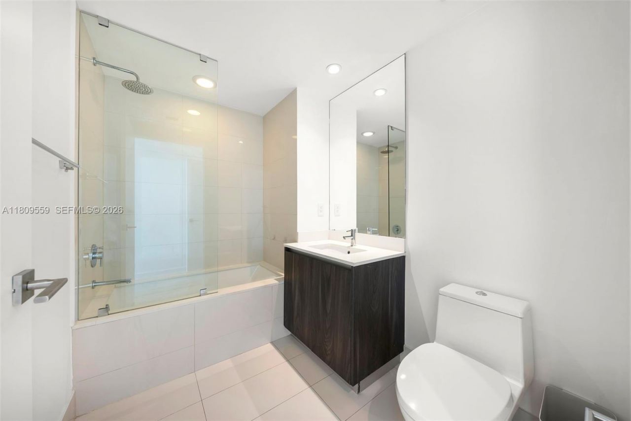 3131 NE 7th Ave, Unit 3104, Miami, FL 33137 Photo