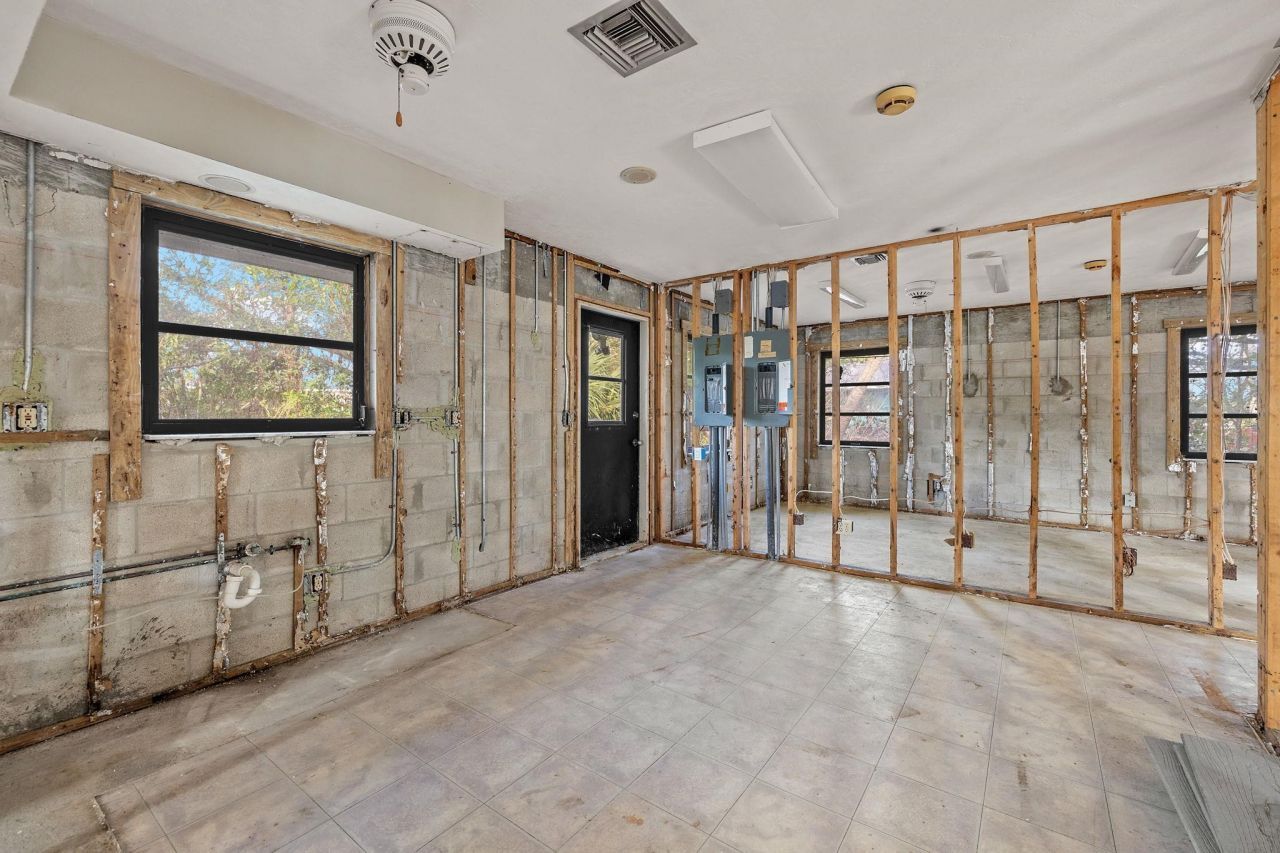 1544 Periwinkle Way, Sanibel, FL 33957 Photo