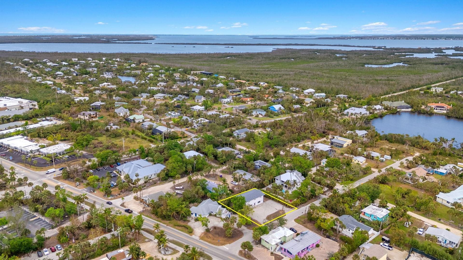 905 Fitzhugh St, Sanibel, FL 33957 Photo