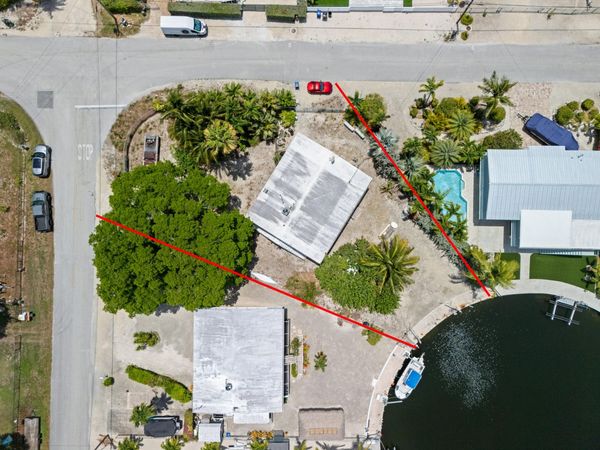 778 Canal Street, KEY LARGO, FL 33037