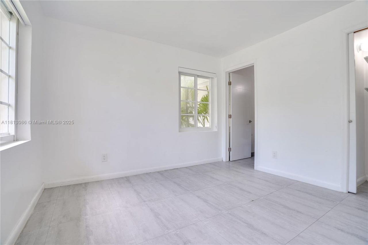 1201 S Biscayne Point Rd, Miami Beach, FL 33141 Photo