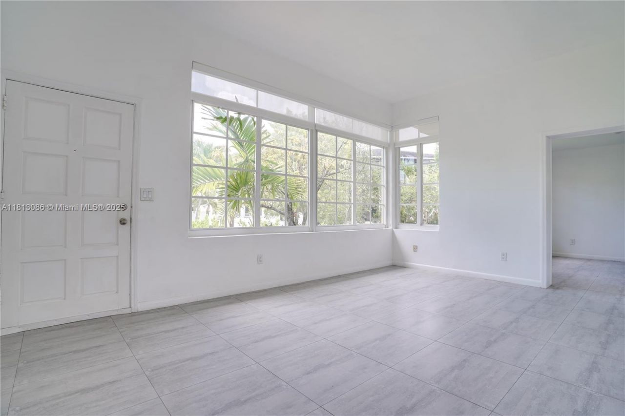 1201 S Biscayne Point Rd, Miami Beach, FL 33141 Photo