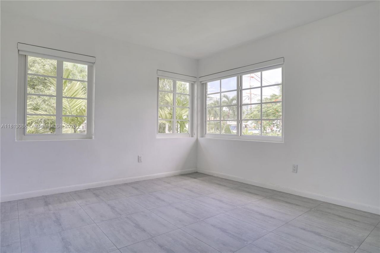 1201 S Biscayne Point Rd, Miami Beach, FL 33141 Photo