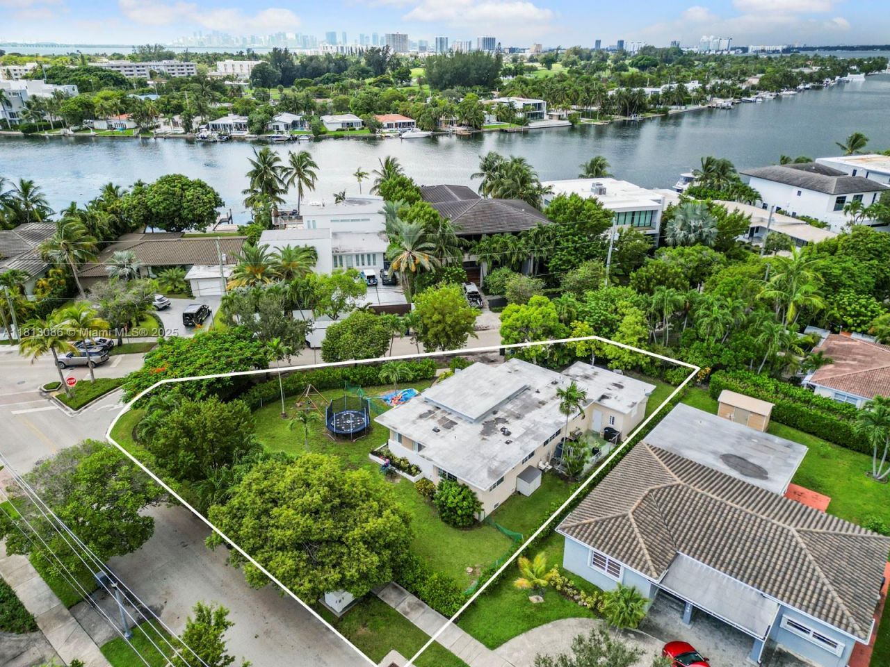 1201 S Biscayne Point Rd, Miami Beach, FL 33141 Photo