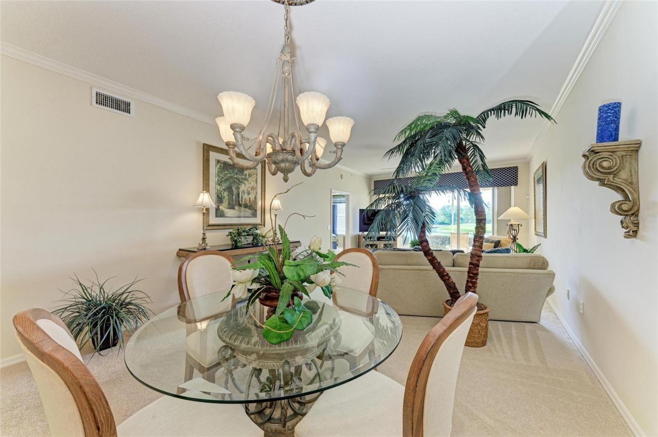 8422 Wethersfield Run, Unit 103, Lakewood Ranch, FL 34202 Photo