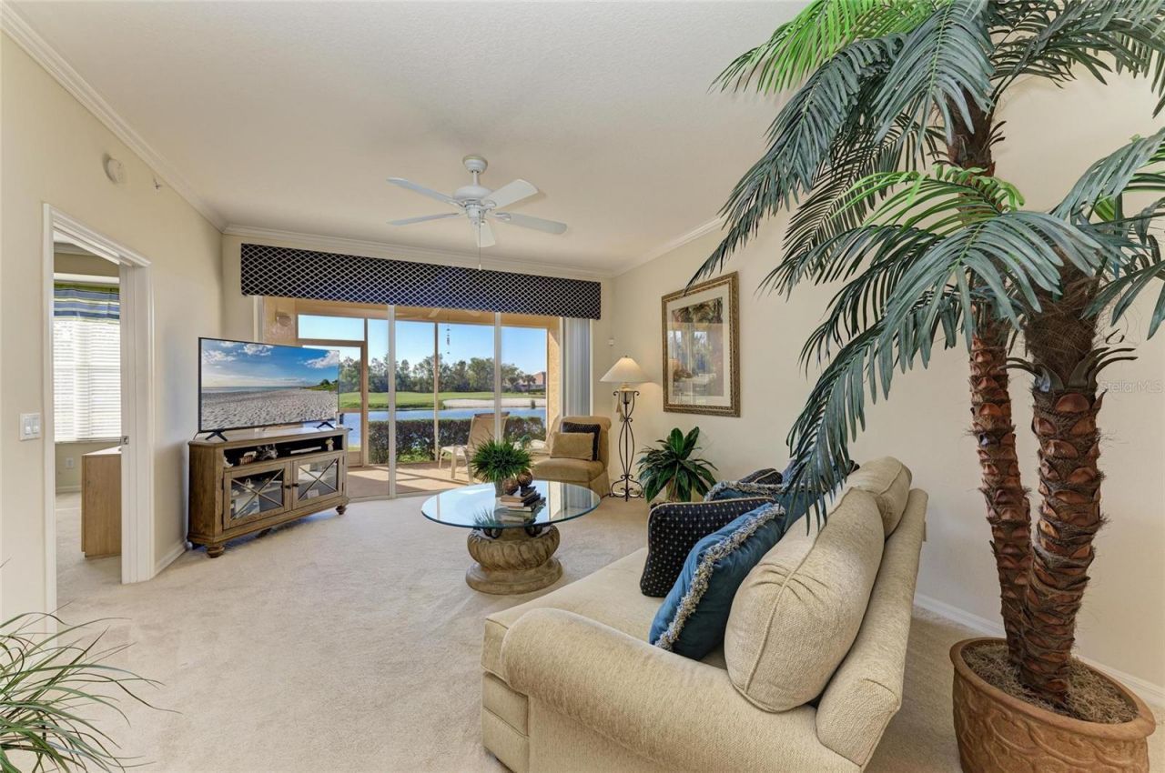 8422 Wethersfield Run, Unit 103, Lakewood Ranch, FL 34202 Photo