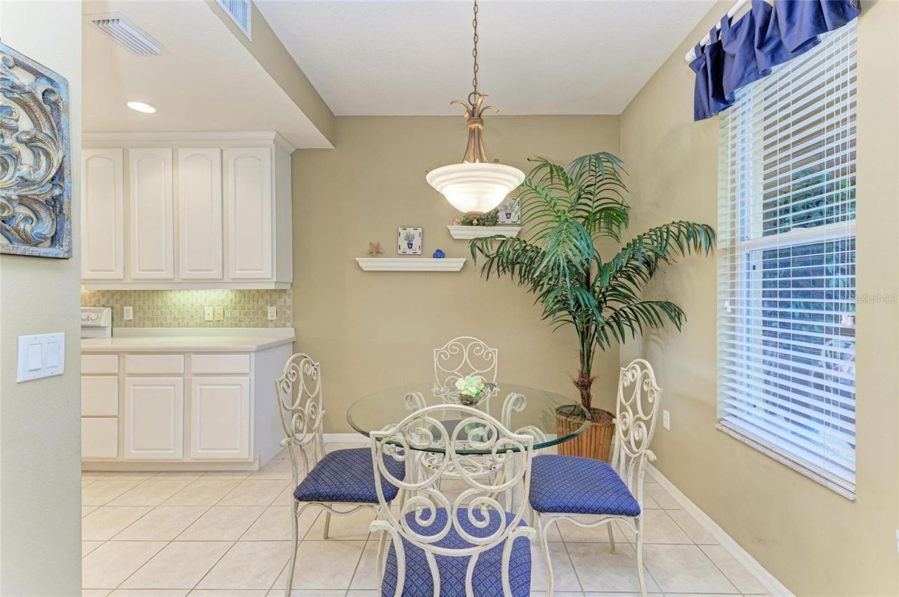 8422 Wethersfield Run, Unit 103, Lakewood Ranch, FL 34202 Photo