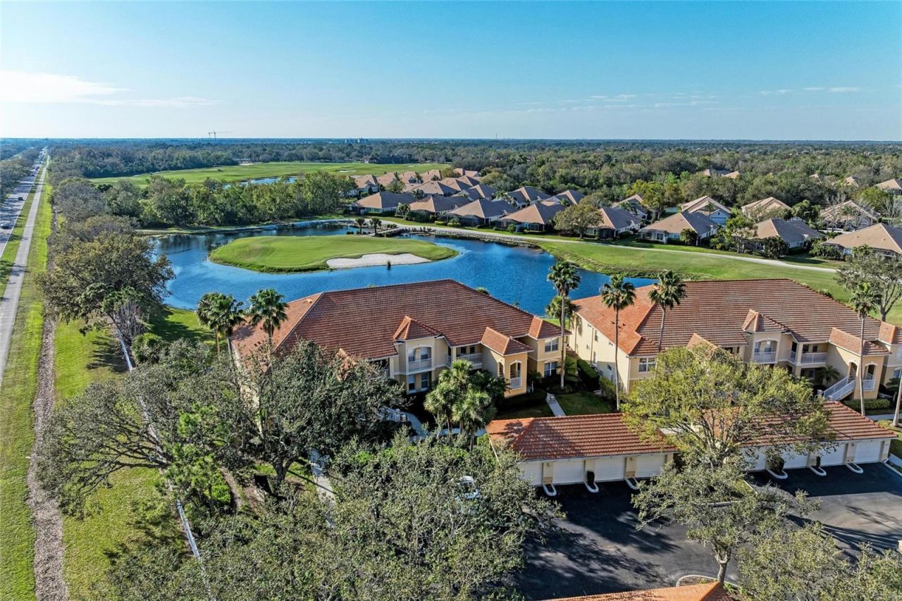 8422 Wethersfield Run, Unit 103, Lakewood Ranch, FL 34202 Photo