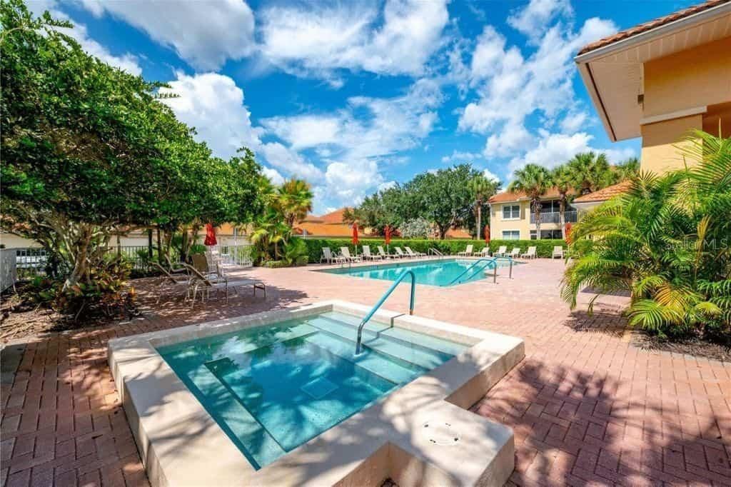 8422 Wethersfield Run, Unit 103, Lakewood Ranch, FL 34202 Photo