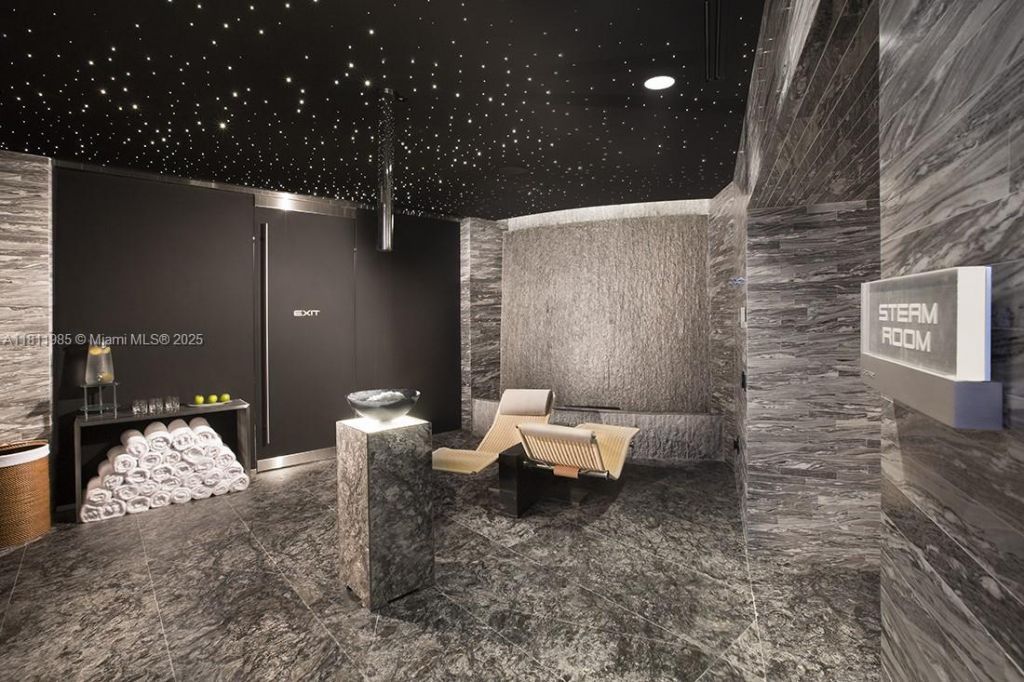 18555 Collins Ave, Unit 1703, Sunny Isles Beach, FL 33160 Photo