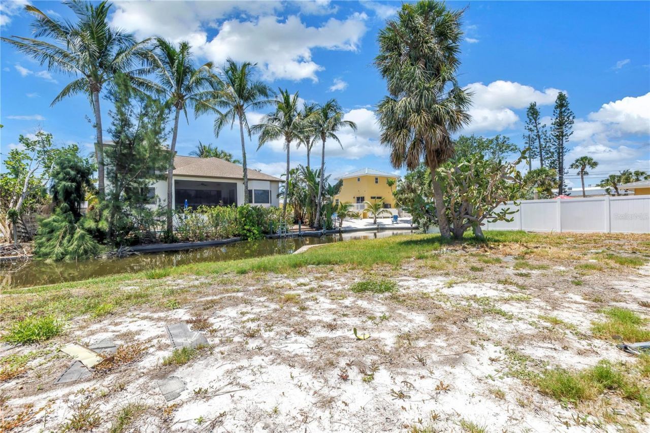 310 Avenida Milano, Sarasota, FL 34242 Photo