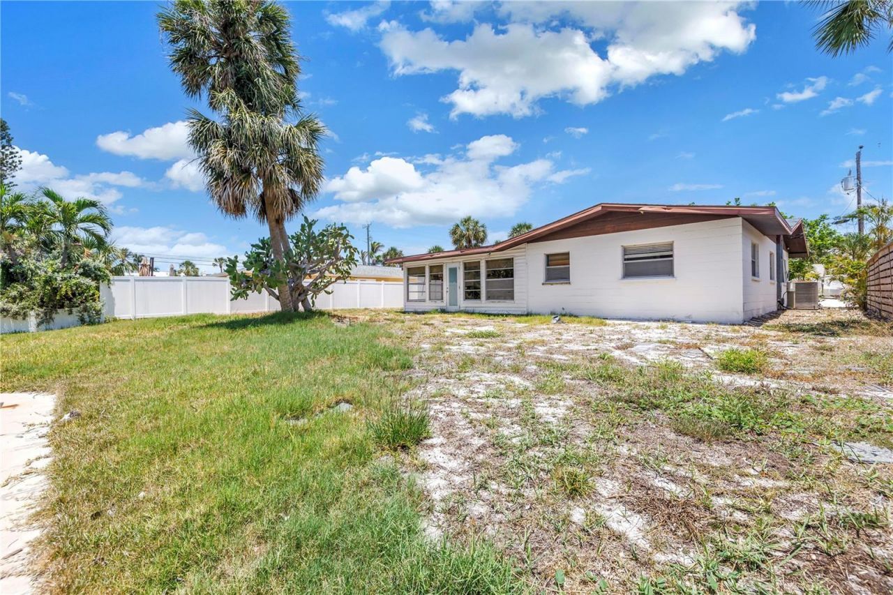 310 Avenida Milano, Sarasota, FL 34242 Photo