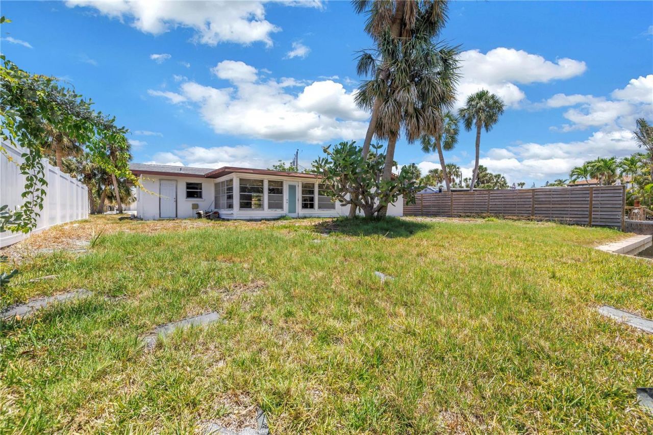 310 Avenida Milano, Sarasota, FL 34242 Photo