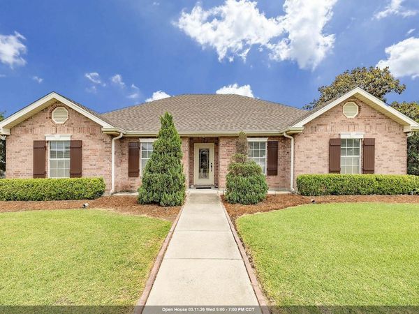 108 Lindsey Dr, Houma, LA 70360