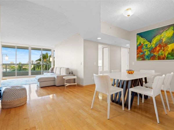 21205 Yacht Club Dr, Unit 707, Aventura, FL 33180