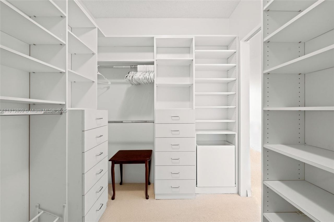 21205 Yacht Club Dr, Unit 707, Aventura, FL 33180 Photo