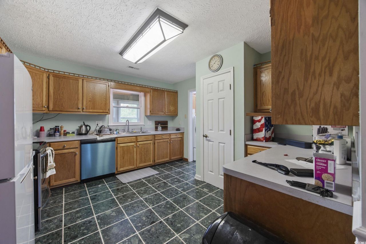 1342 Highway 90 Photo 7
