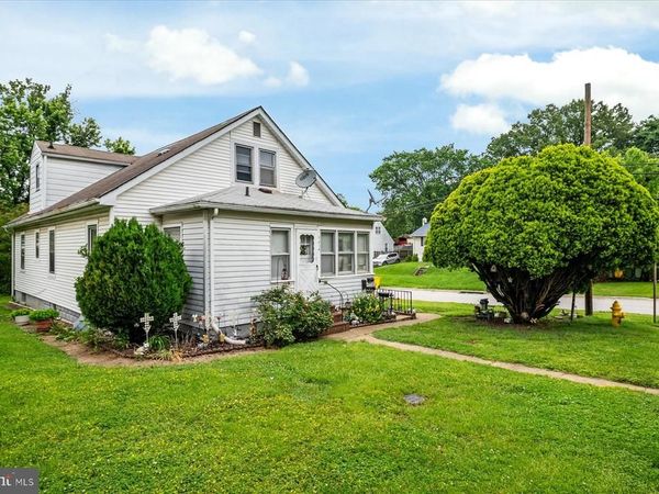 216 CHARLES STREET, BALTIMORE, MD 21225