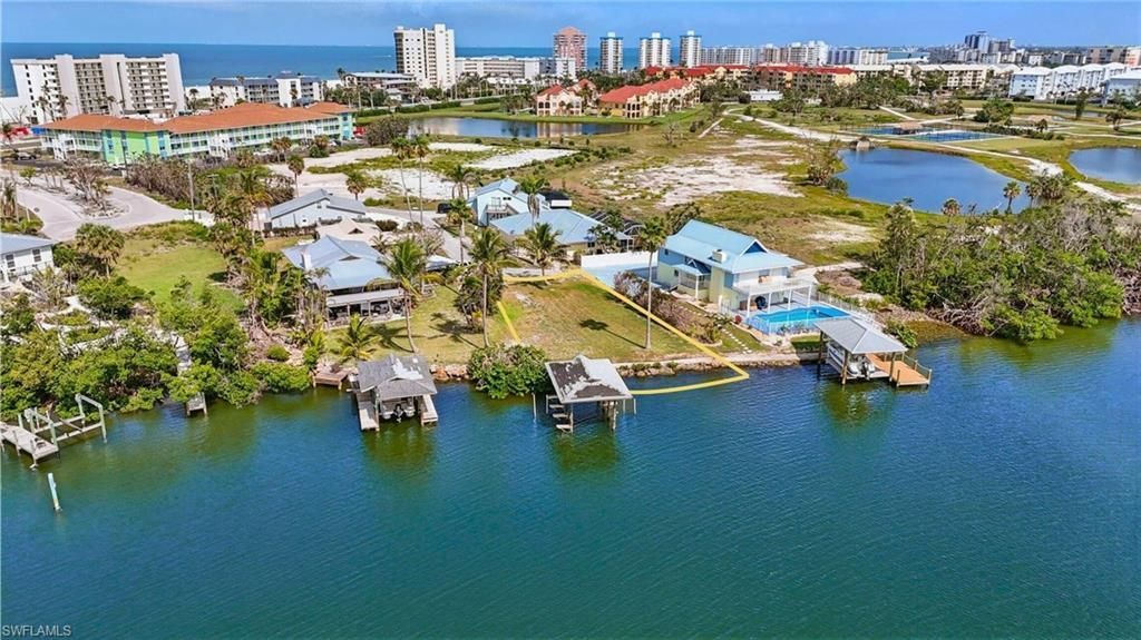 22491 Buccaneer Lagoon St, Fort Myers Beach, FL 33931 Photo
