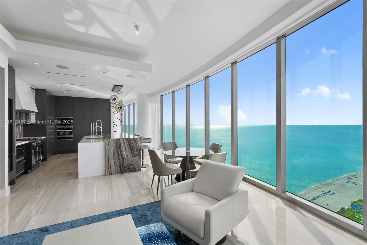 17901 Collins Ave, Unit 3004, Sunny Isles Beach, FL 33160 Photo