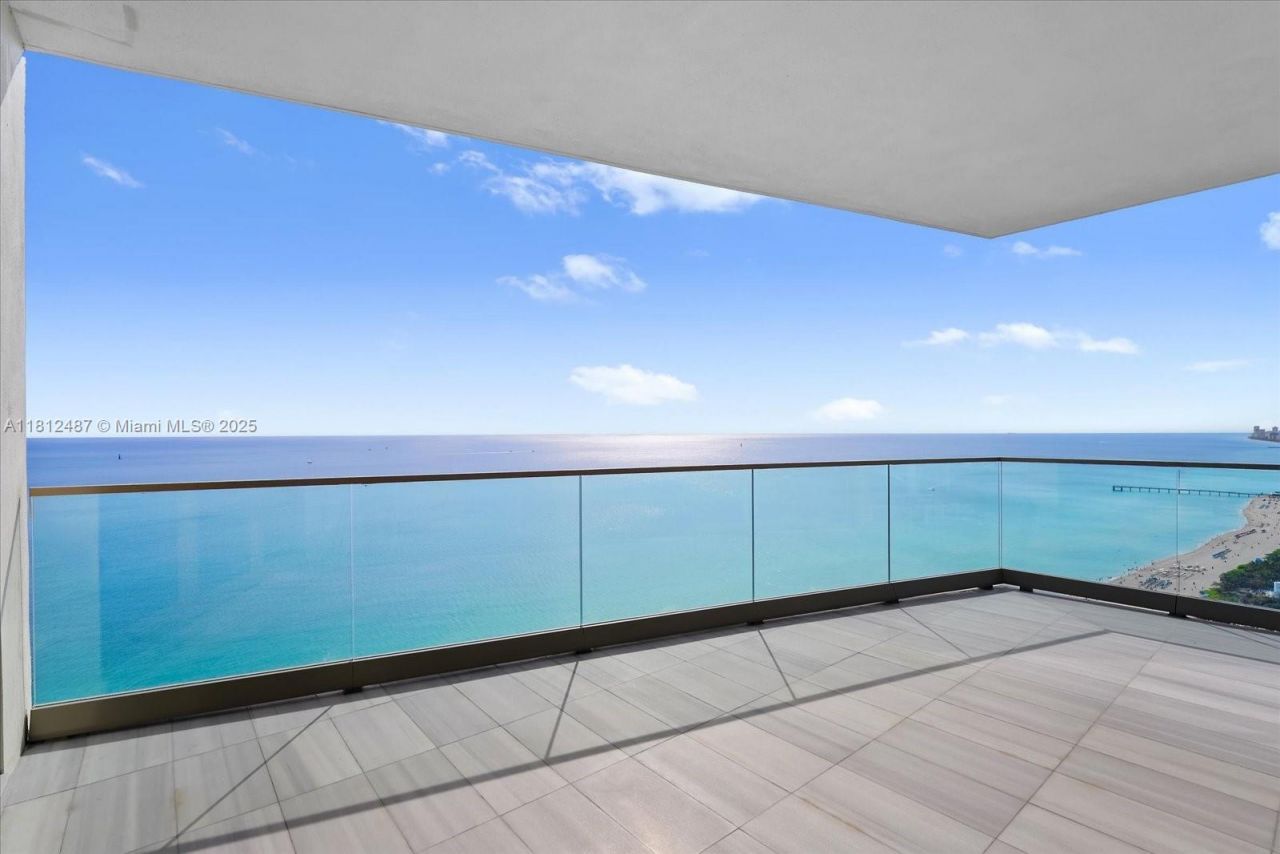 17901 Collins Ave, Unit 3004, Sunny Isles Beach, FL 33160 Photo