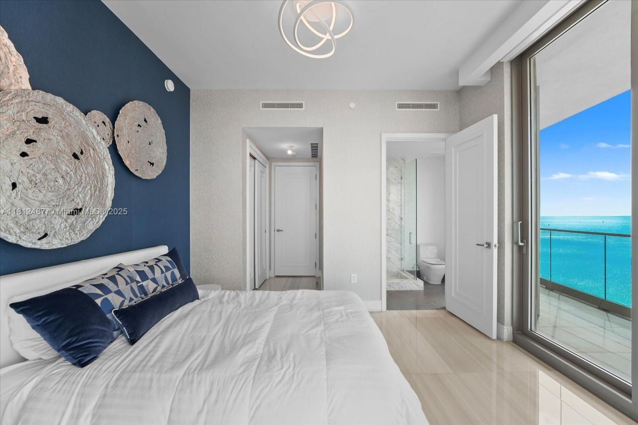 17901 Collins Ave, Unit 3004, Sunny Isles Beach, FL 33160 Photo