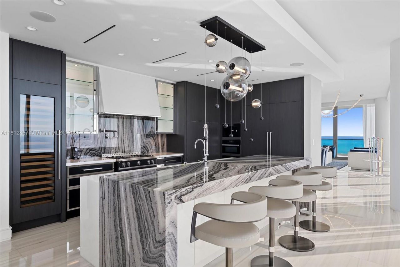 17901 Collins Ave, Unit 3004, Sunny Isles Beach, FL 33160 Photo