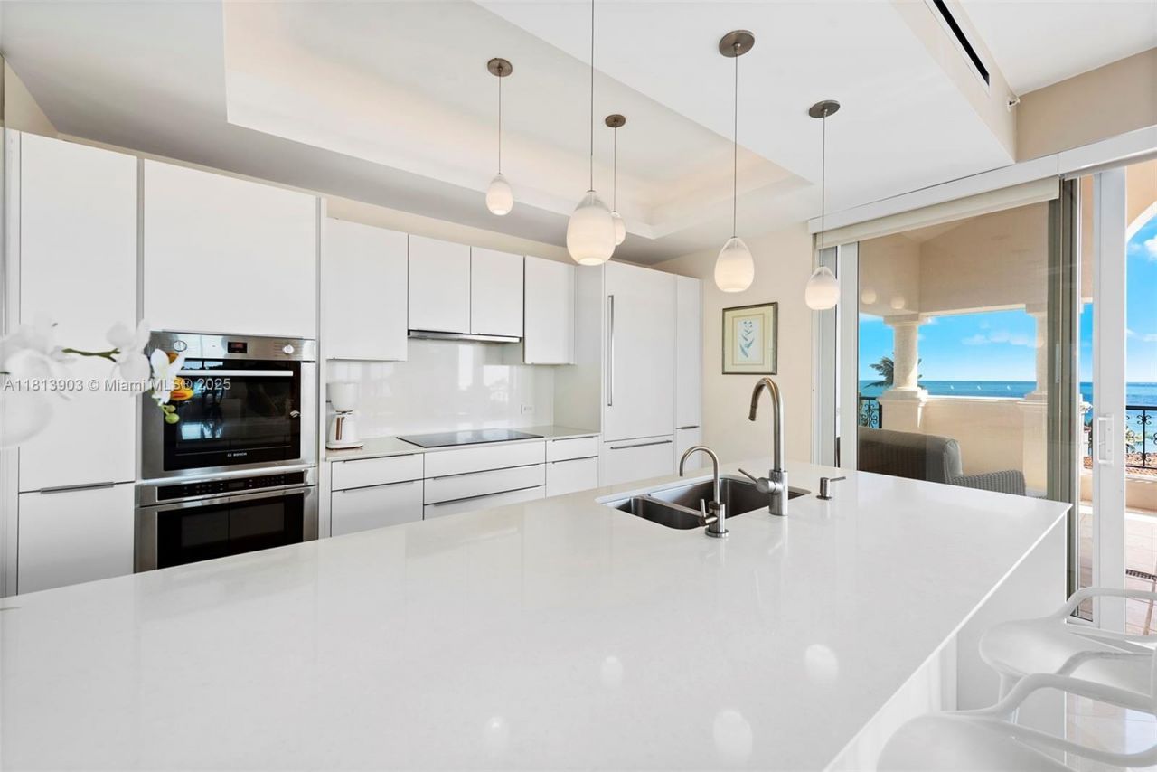 19253 Fisher Island Dr, Unit 19253, Miami Beach, FL 33109 Photo