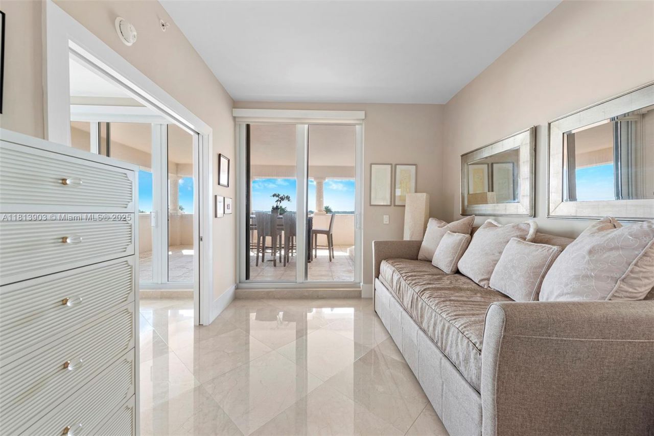 19253 Fisher Island Dr, Unit 19253, Miami Beach, FL 33109 Photo