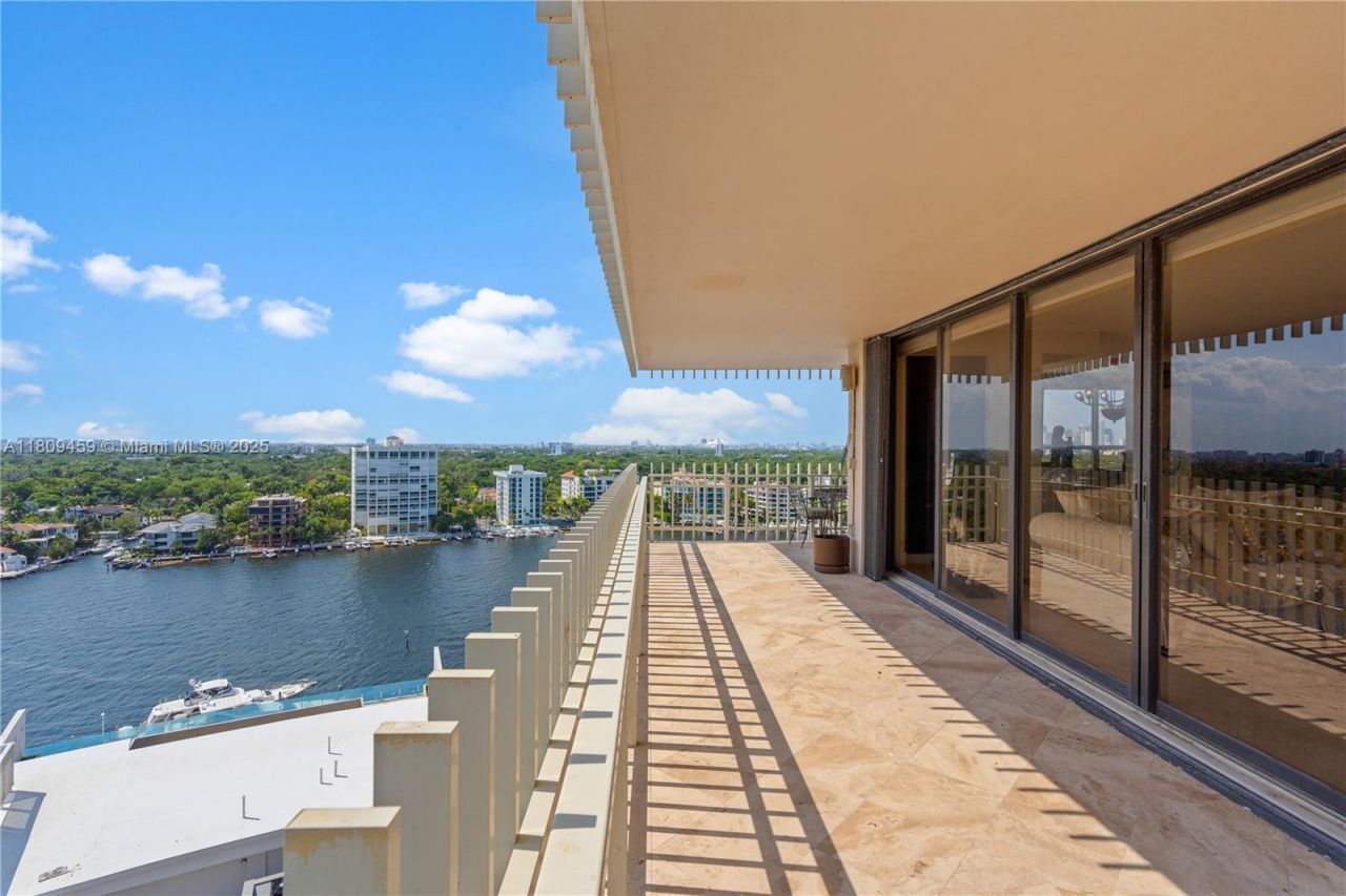 3 Grove Isle Dr, Unit C1610, Miami, FL 33133 Photo