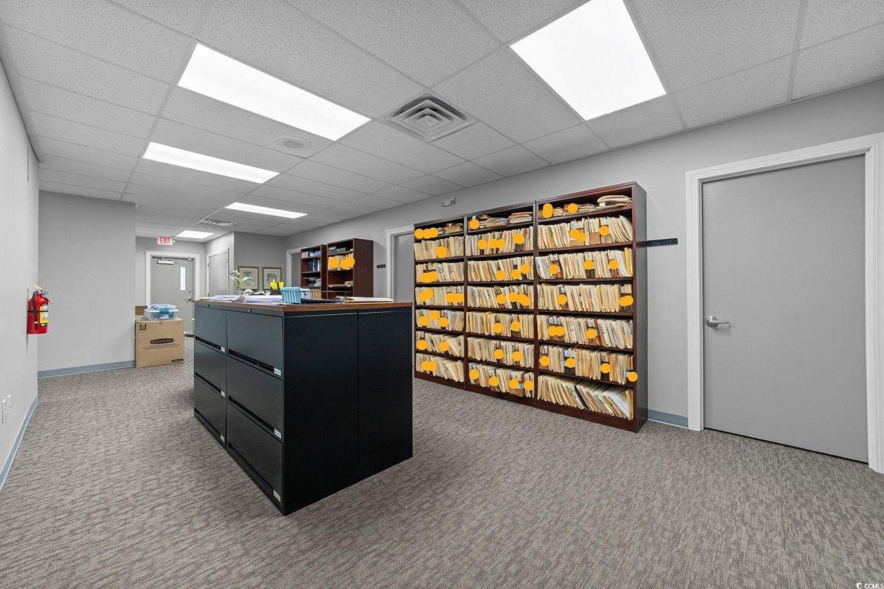 3833 Mayfair St. Photo 10