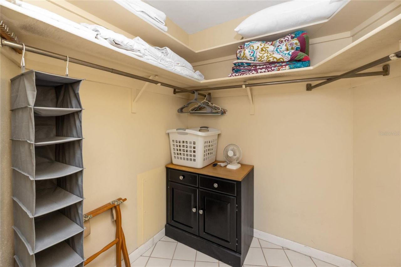 2096 Massachusetts Avenue Ne, Saint Petersburg, FL 33703 Photo