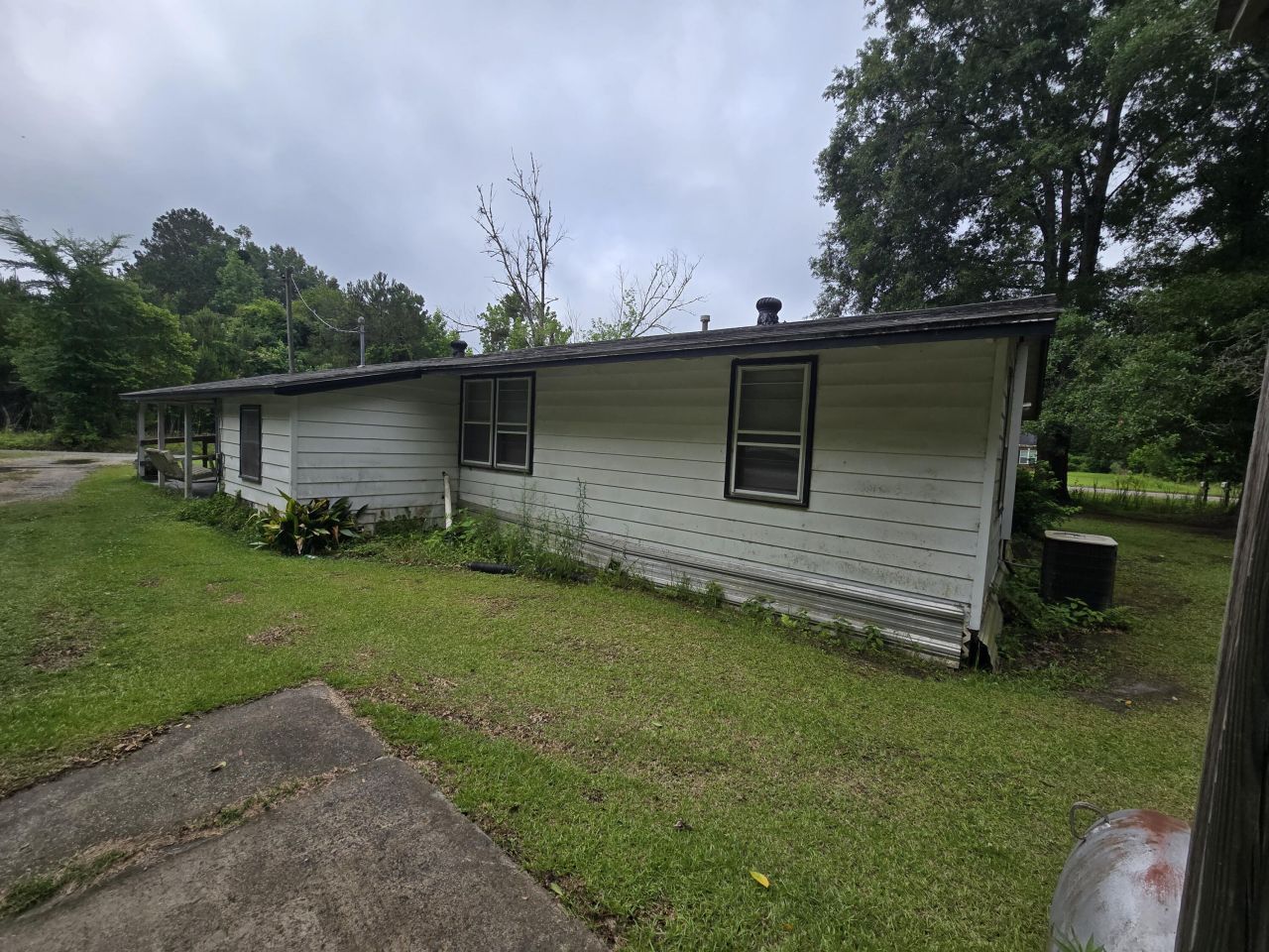 2200 State Road Road Photo 11