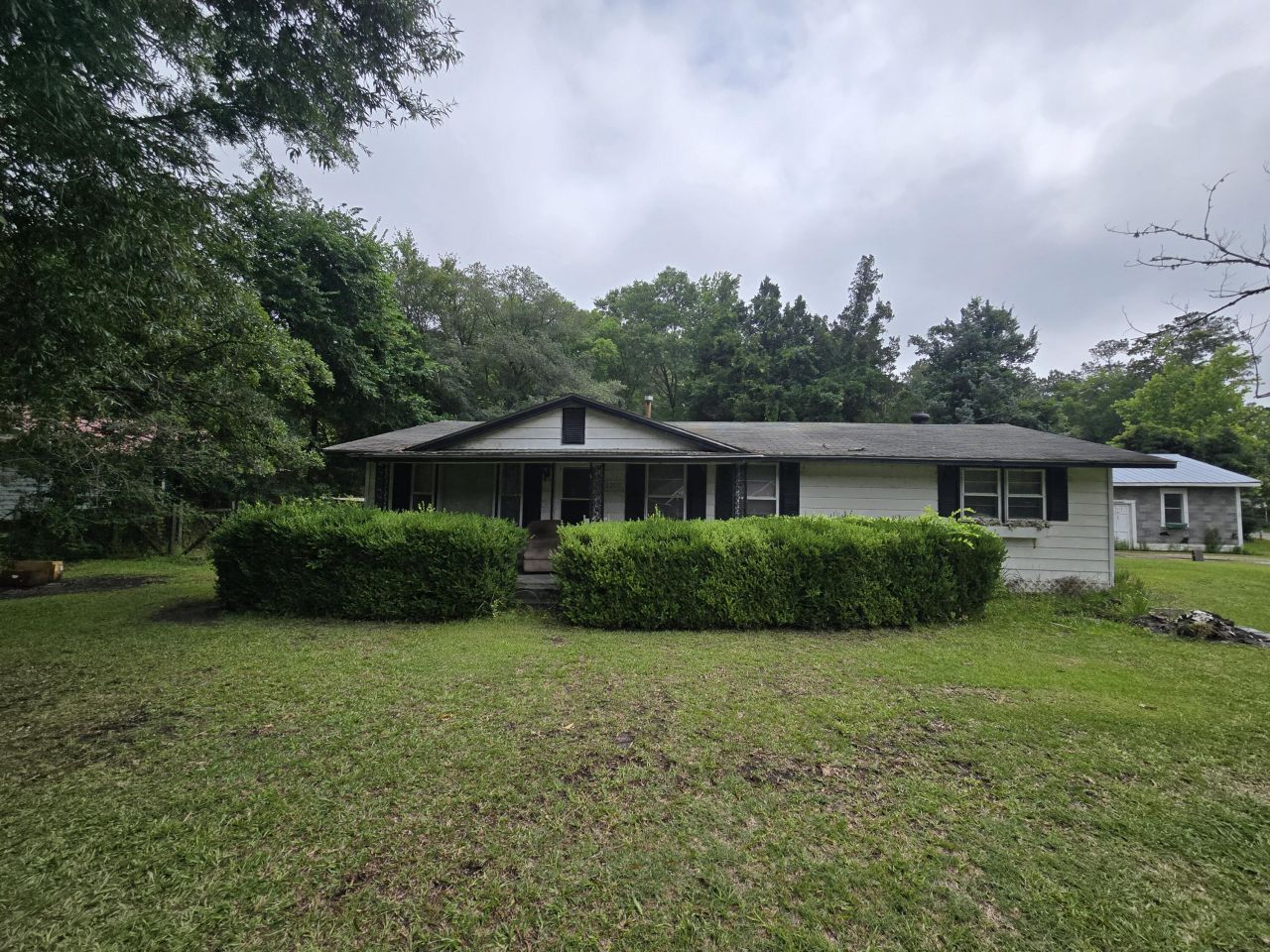 2200 State Road Road Photo 6