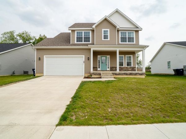 2610 Nature View Drive, Warsaw, IN 46582