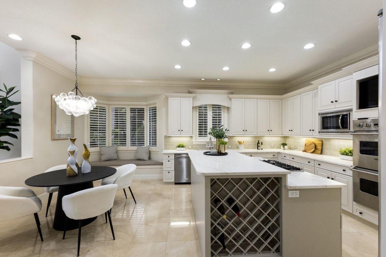 6919 Westchester Circle, Lakewood Ranch, FL 34202 Photo