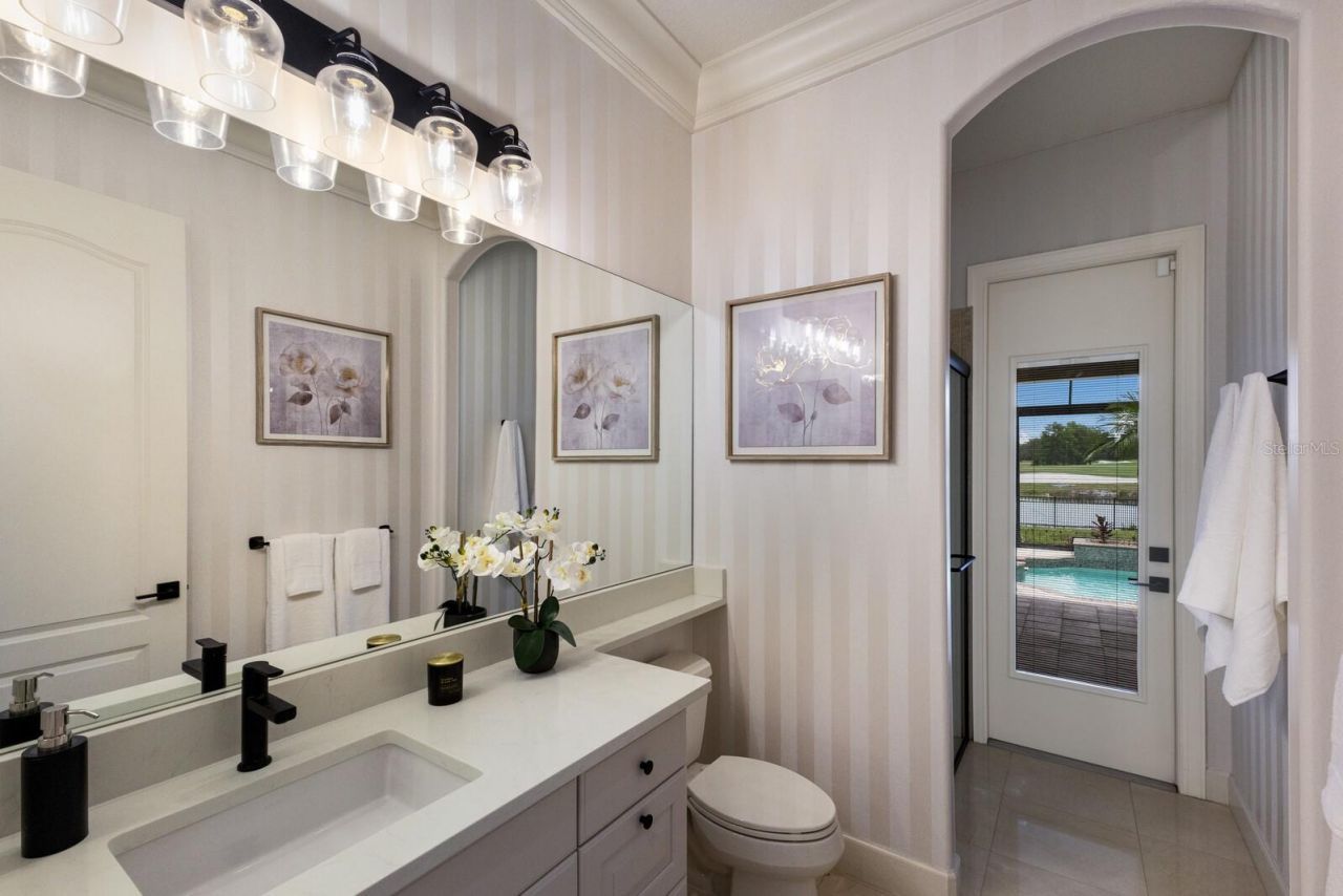 6919 Westchester Circle, Lakewood Ranch, FL 34202 Photo