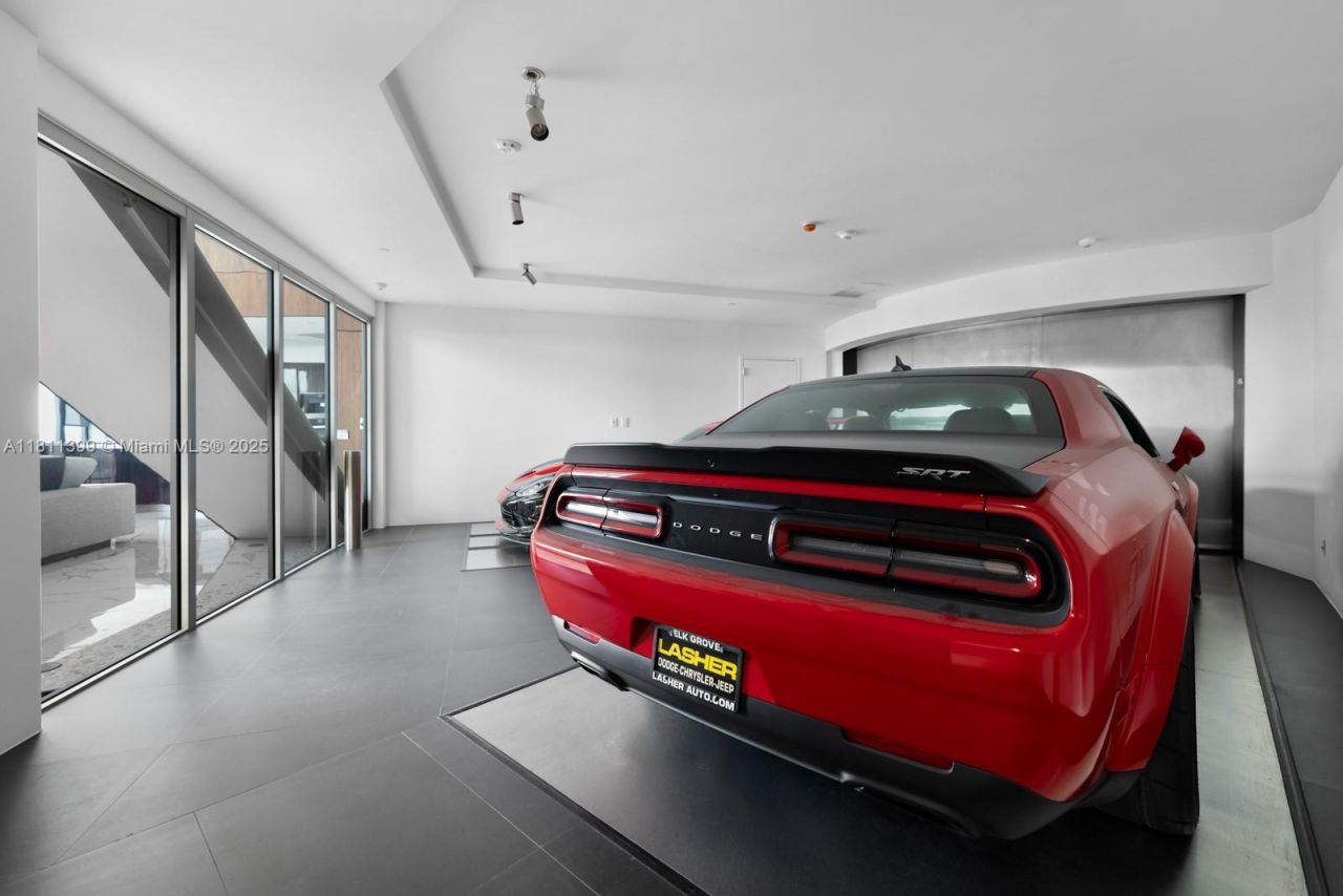 18555 Collins Ave, Unit 4603, Sunny Isles Beach, FL 33160 Photo