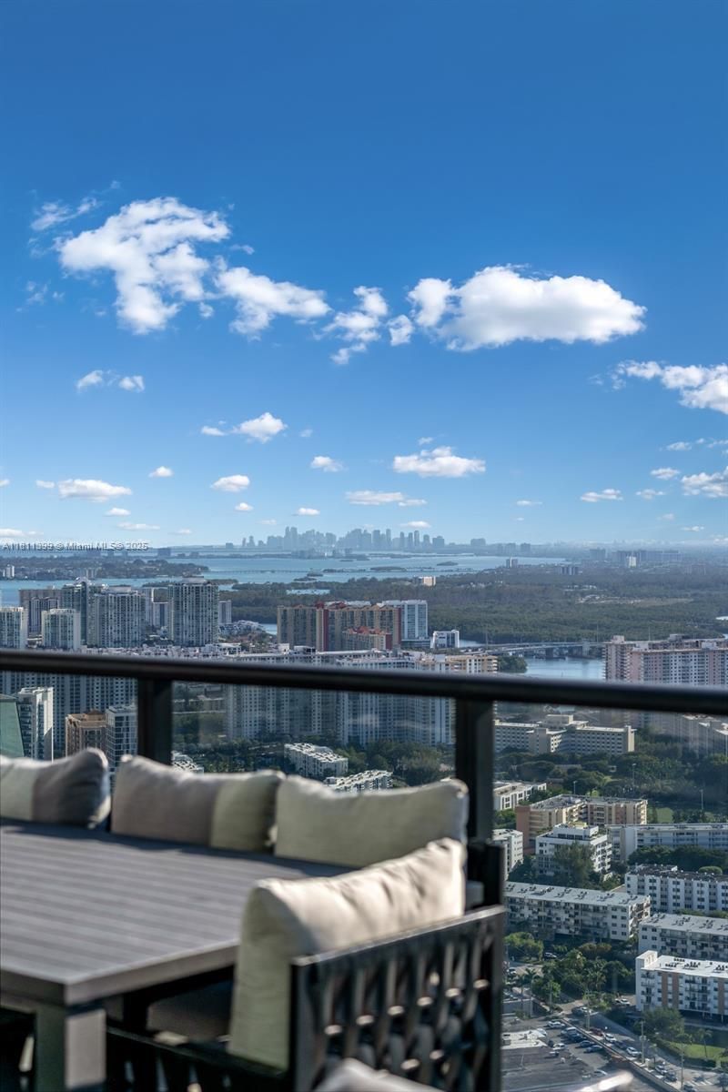 18555 Collins Ave, Unit 4603, Sunny Isles Beach, FL 33160 Photo