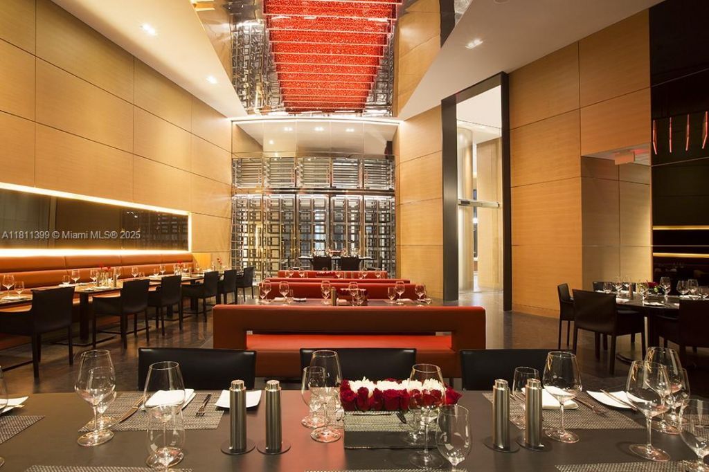 18555 Collins Ave, Unit 4603, Sunny Isles Beach, FL 33160 Photo