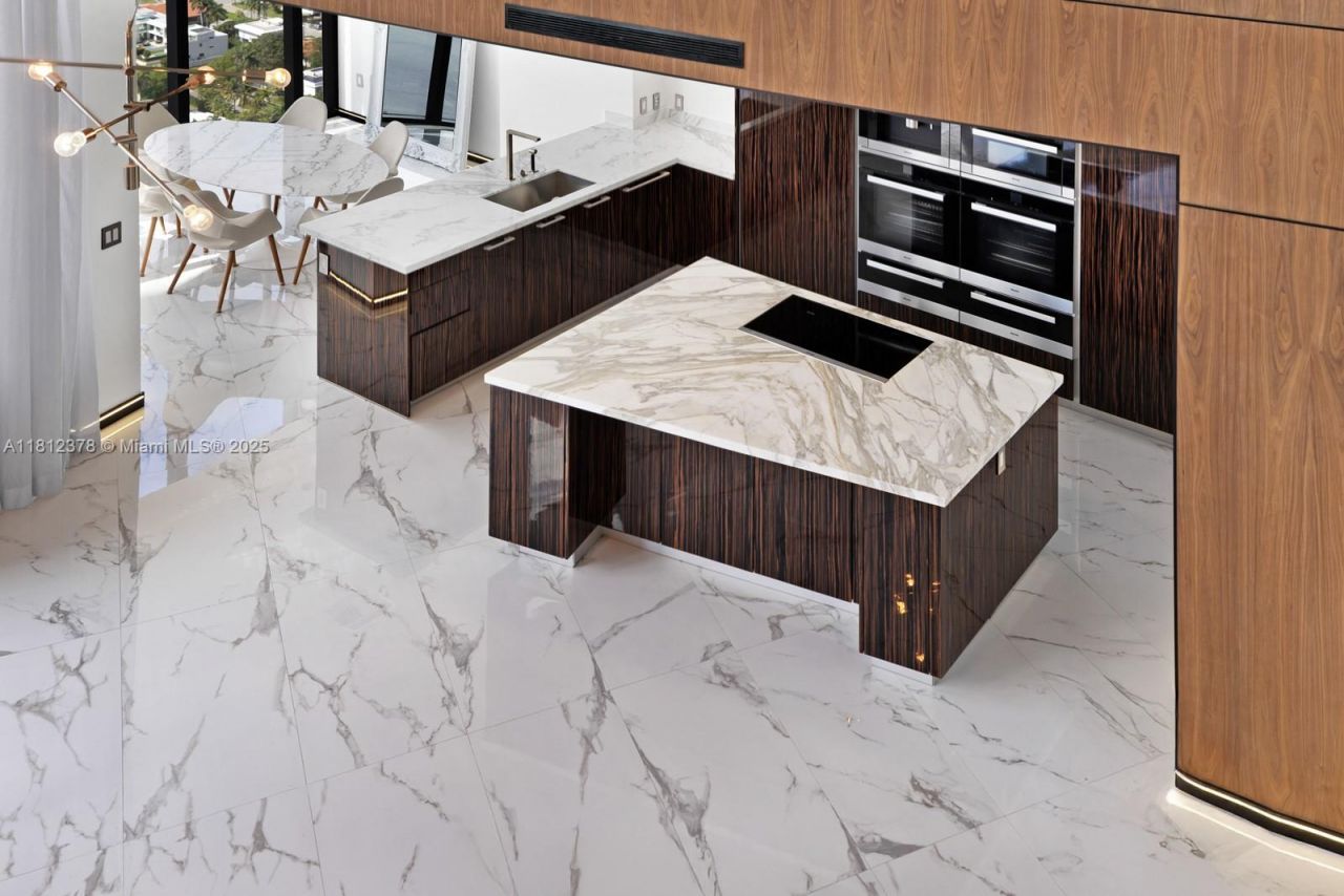 18555 Collins Ave, Unit 4603, Sunny Isles Beach, FL 33160 Photo