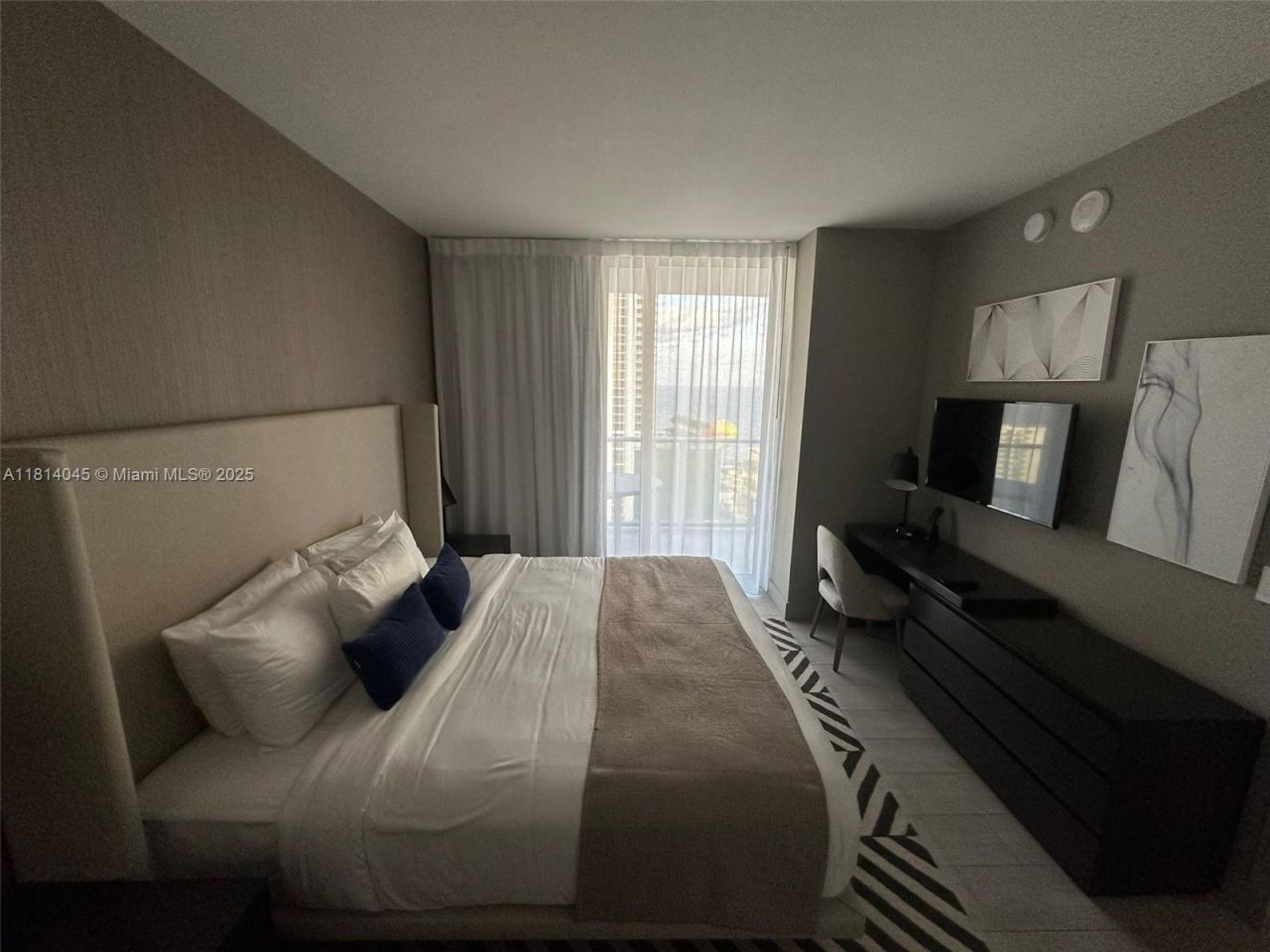 4010 S Ocean Dr, Unit R1507, Hollywood, FL 33019 Photo