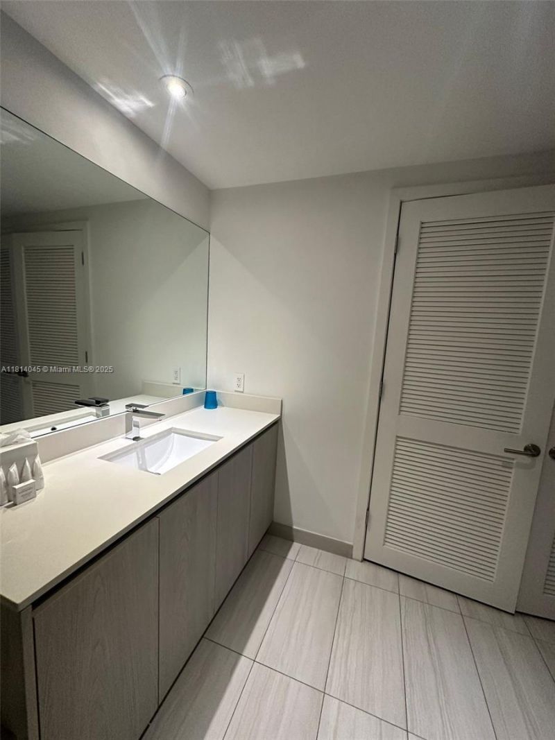 4010 S Ocean Dr, Unit R1507, Hollywood, FL 33019 Photo